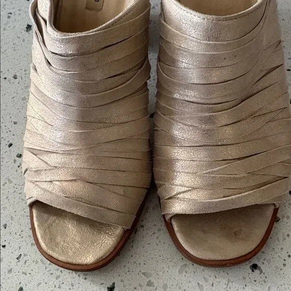 Paul Green AVERY Chic Gold Metallic Shimmer Leather Heeled Mules Shoes Size US 8 - Picture 10 of 13
